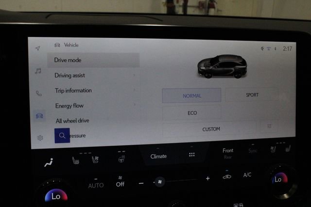 Used 2023 Lexus RX 350 w/ Accessory Package (Z1) image 35