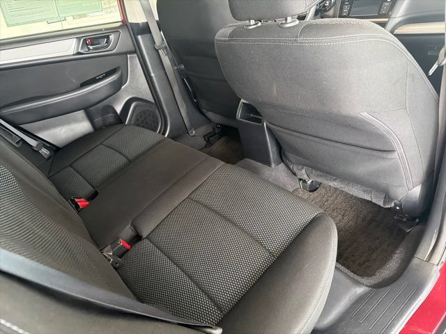 Used 2019 Subaru Outback 2.5i AWD/4WD image 8