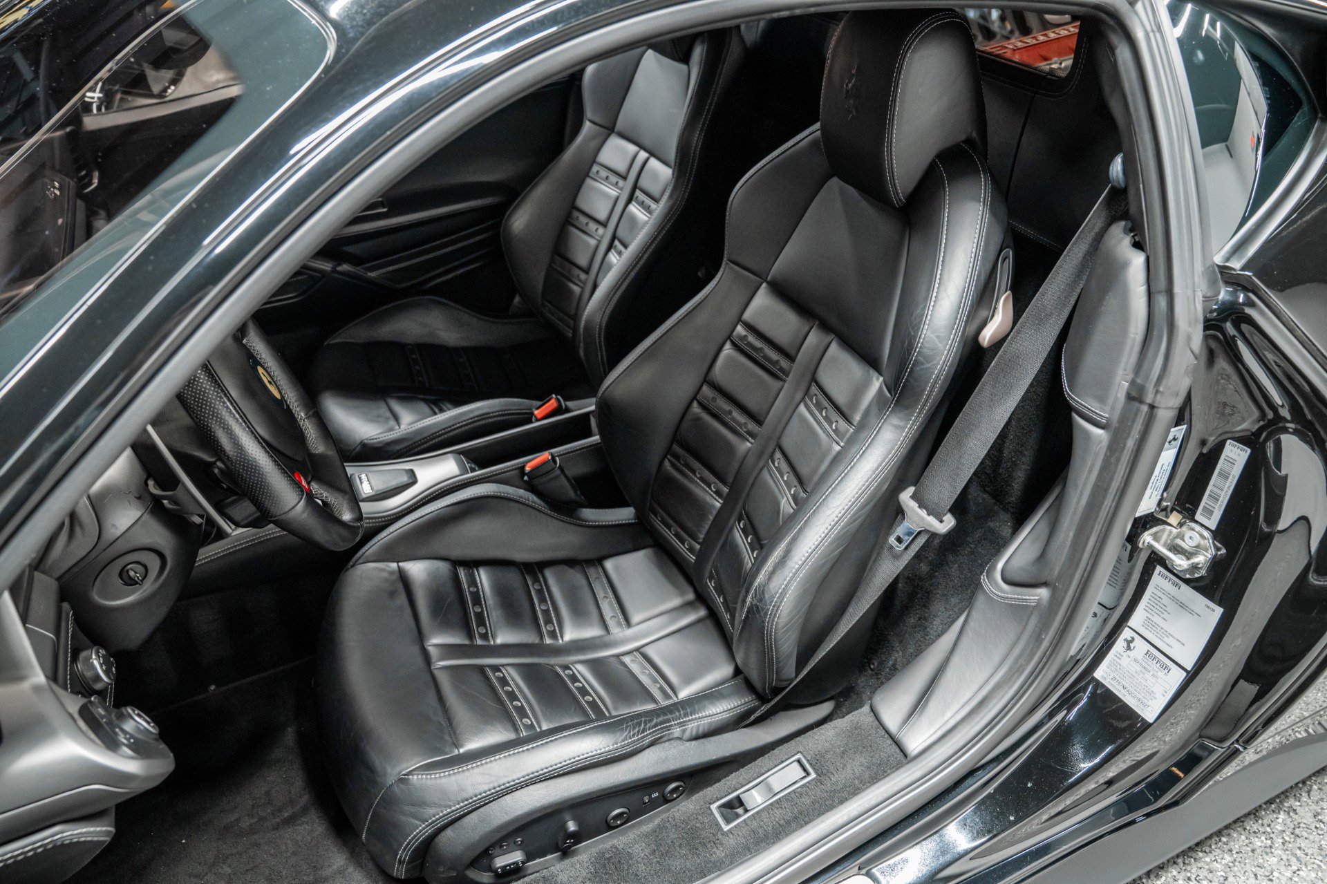 Used 2012 Ferrari 458 Italia Coupe image 21