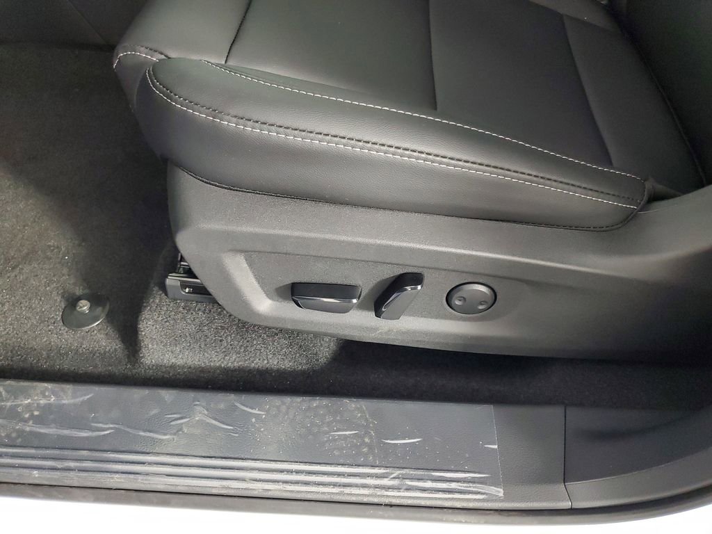 New 2025 Nissan Murano SV w/ Cargo Package image 28