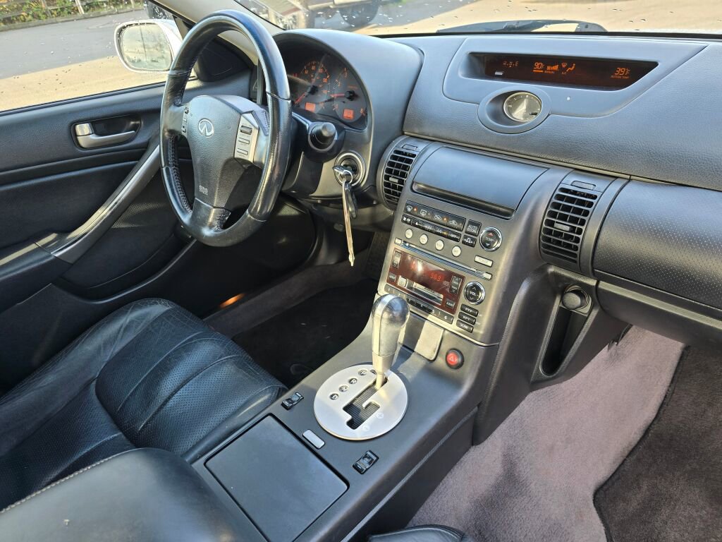 Used 2004 INFINITI G35 Sedan image 11