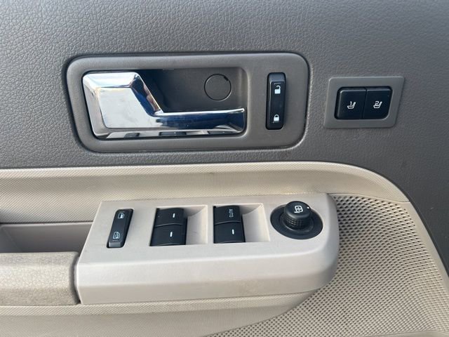 Used 2010 Ford Edge Limited AWD/4WD image 24