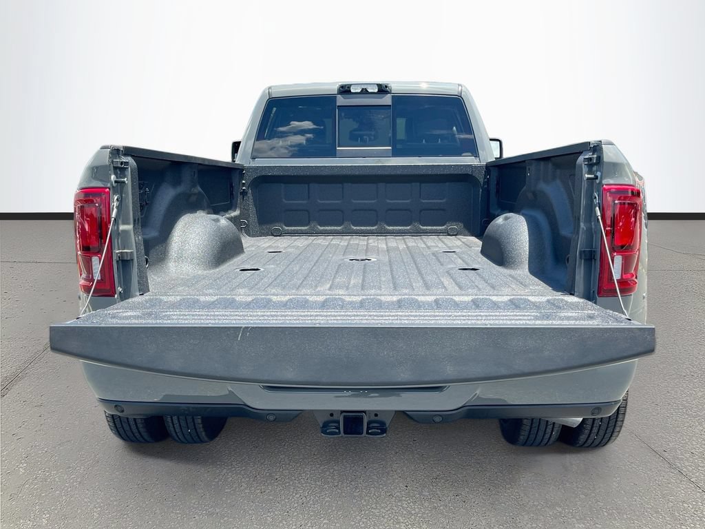 New 2026 RAM 3500 Limited AWD/4WD image 28