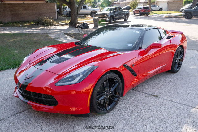 Used 2019 Chevrolet Corvette Stingray Coupe w/ Carbon Flash Badge Package image 14