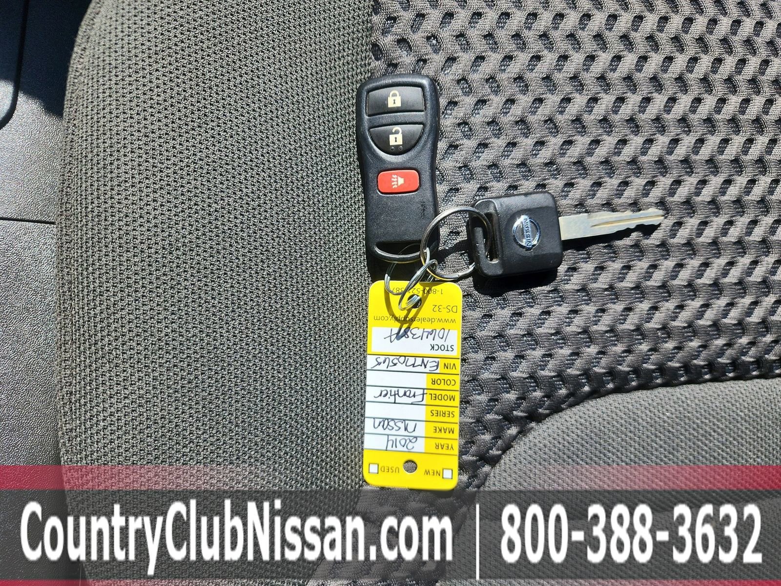 Used 2014 Nissan Frontier SV AWD/4WD image 28