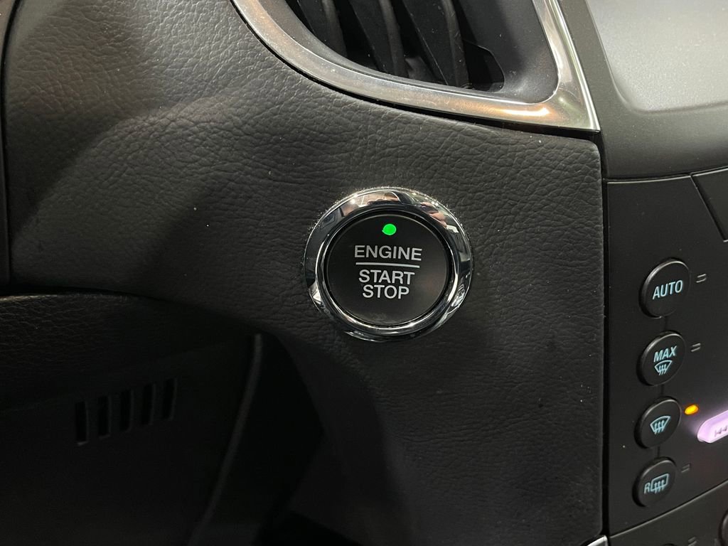 Used 2020 Ford Edge Titanium w/ Equipment Group 301A image 21