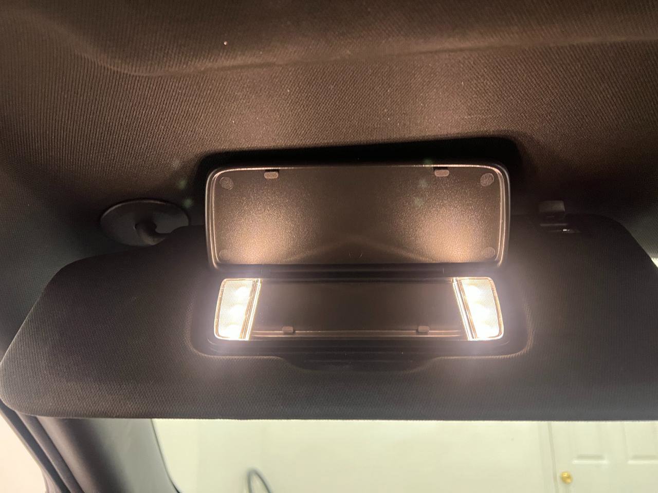 Used 2023 Chevrolet Traverse LT FWD image 52