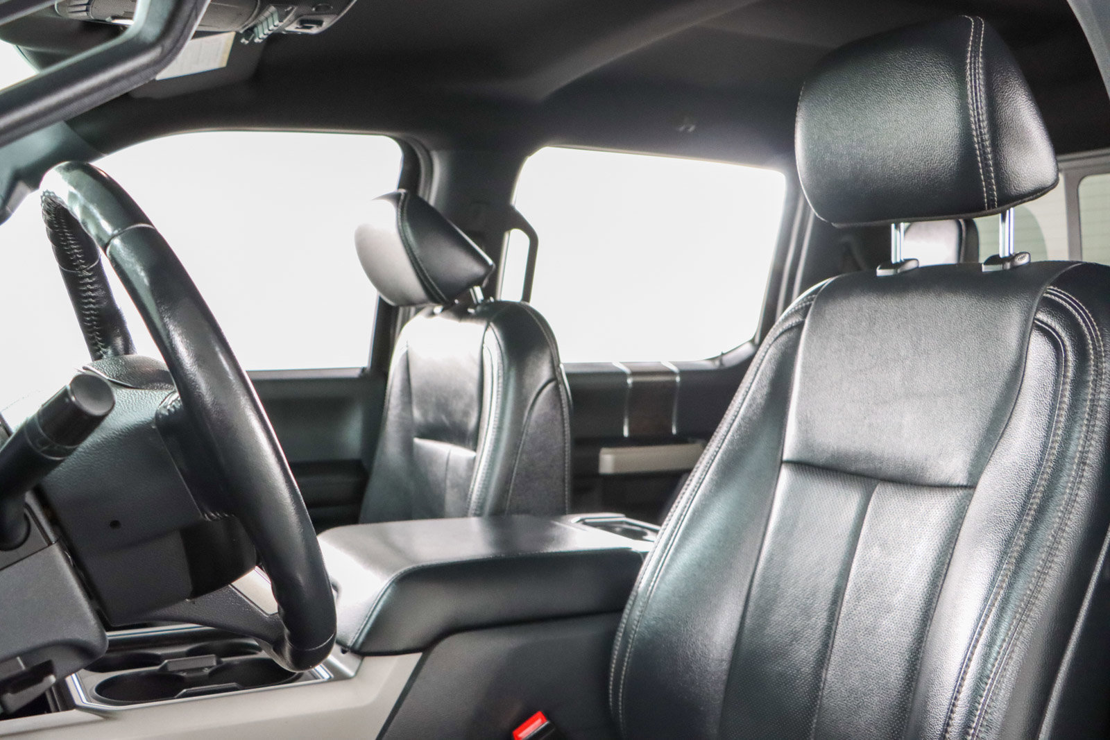 Used 2022 Ford F250 Lariat w/ Lariat Value Package image 25