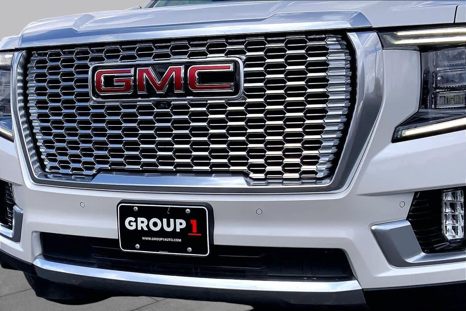 Used 2023 GMC Yukon XL Denali w/ Max Trailering Package AWD/4WD image 30