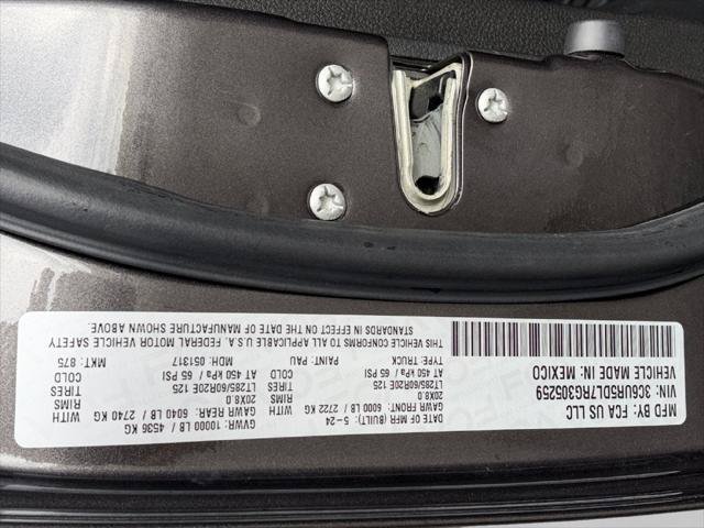 Certified 2024 RAM 2500 Big Horn w/ Night Edition AWD/4WD image 34