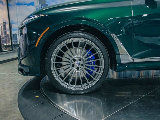 New 2026 BMW ALPINA XB7 AWD/4WD image 7