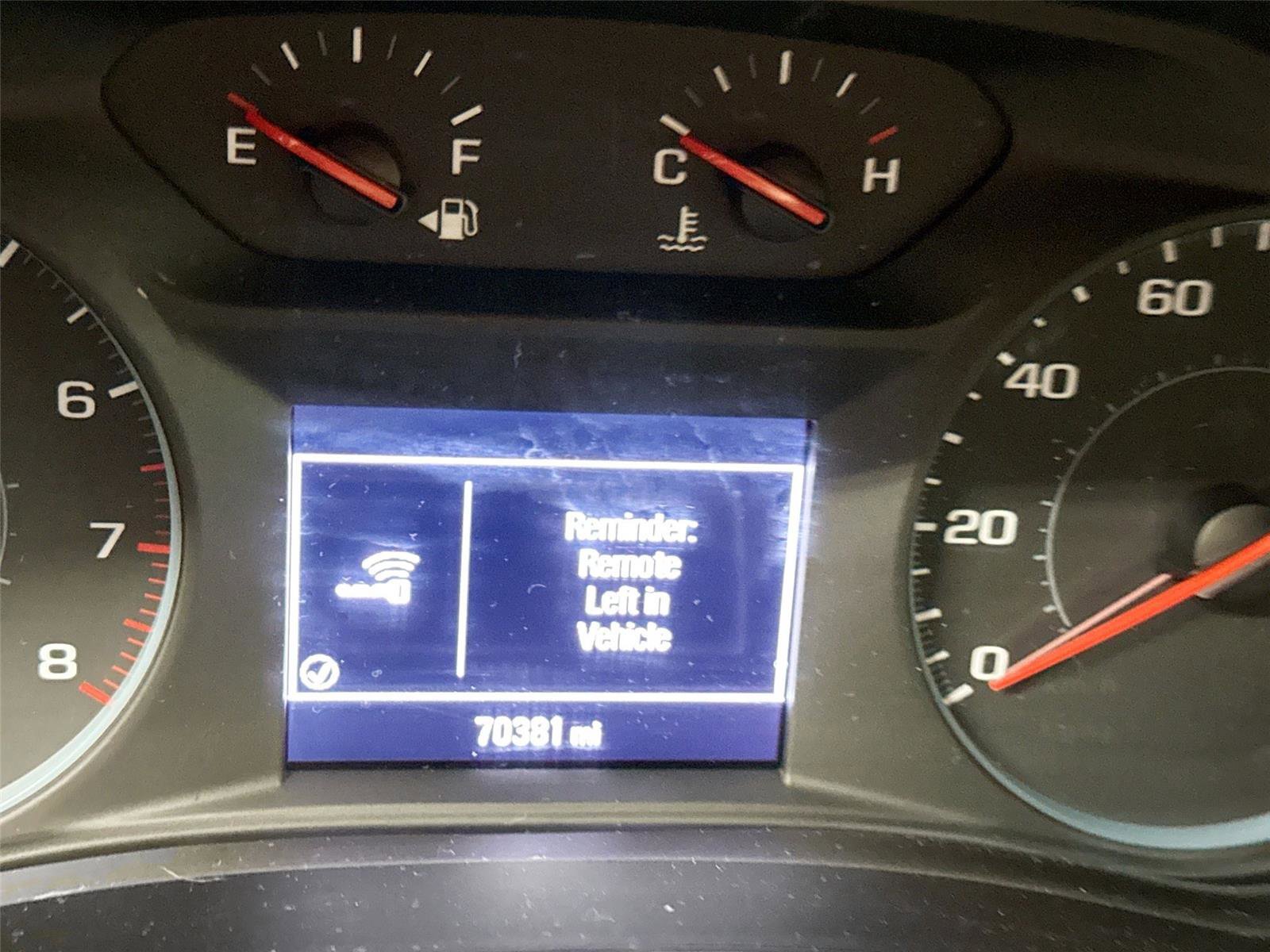 Used 2022 Chevrolet Traverse LS AWD/4WD image 3