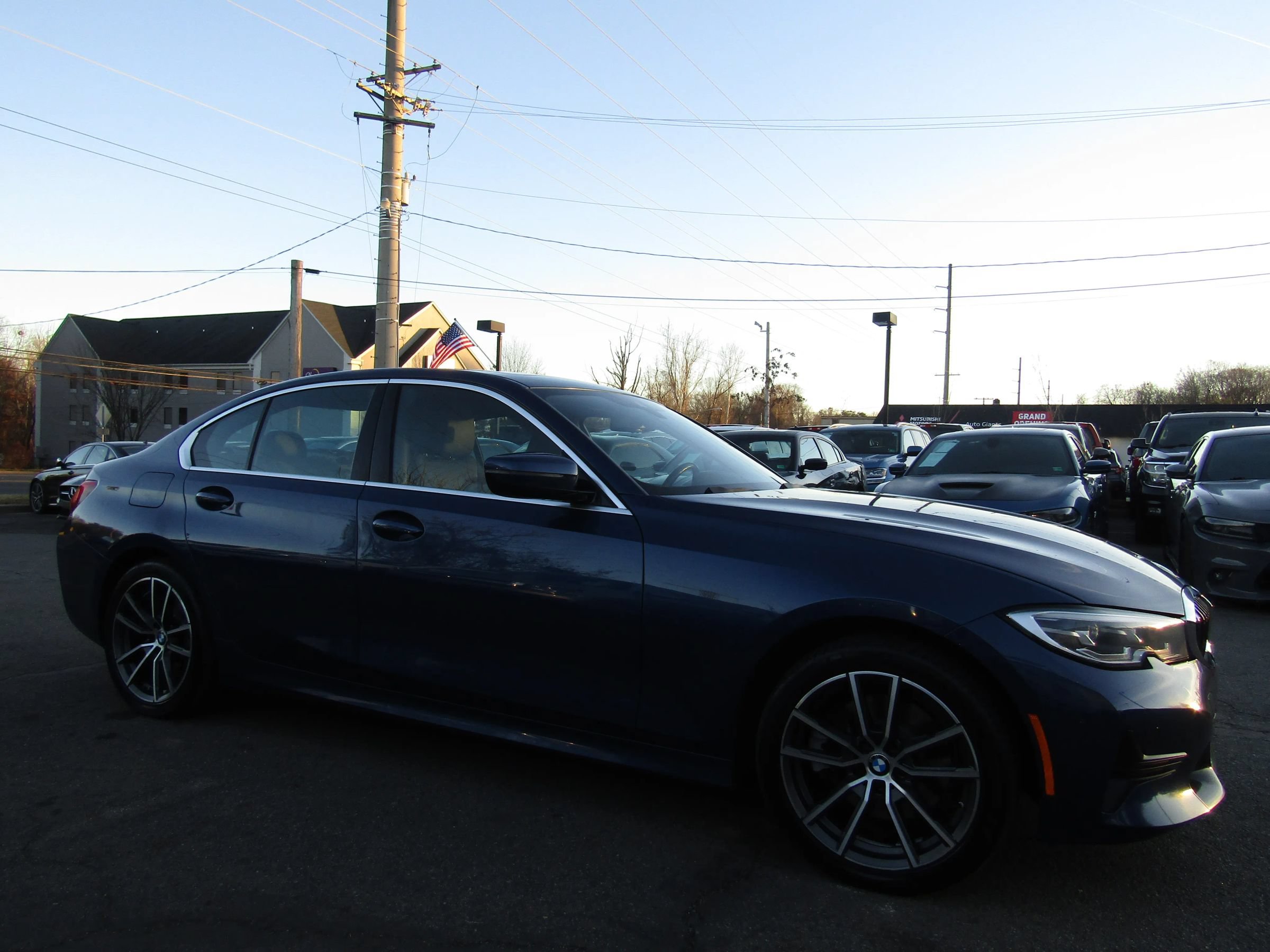 Used 2021 BMW 330i xDrive Sedan w/ Convenience Package AWD/4WD image 8