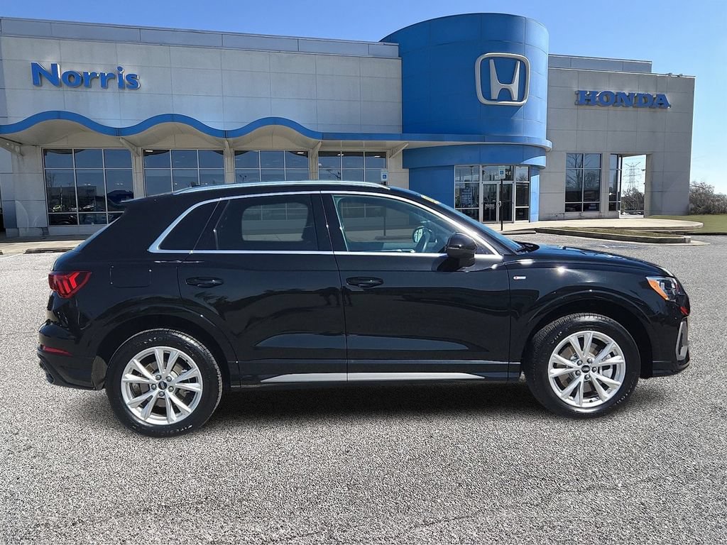 Used 2022 Audi Q3 2.0T Premium AWD/4WD image 5