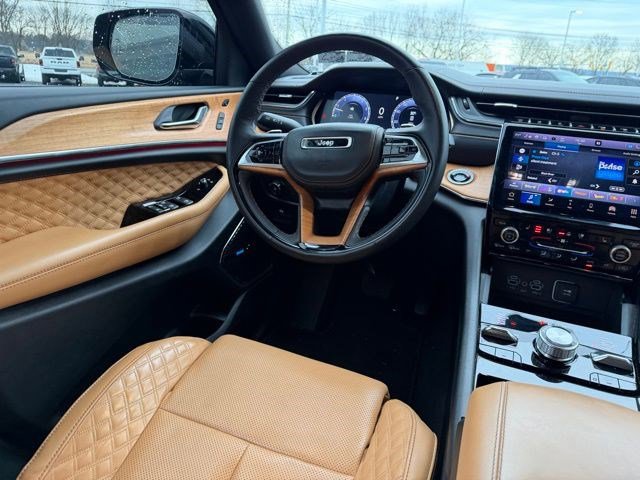 Certified 2024 Jeep Grand Cherokee Summit w/ Adv Protech Group IV image 14