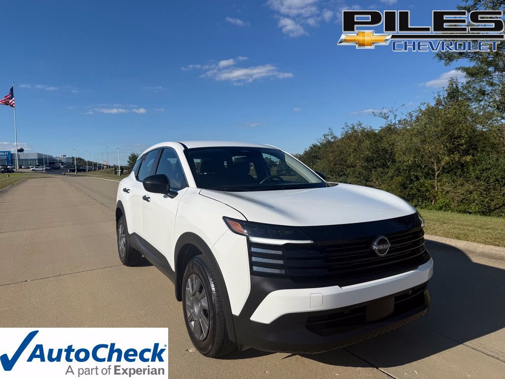Used 2026 Nissan Kicks S