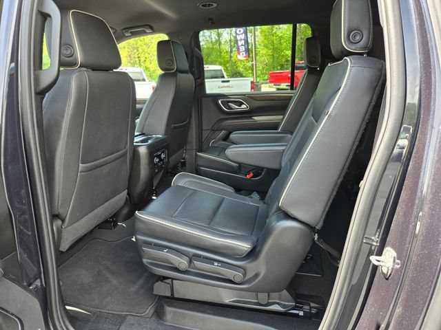 Used 2023 Chevrolet Suburban Premier AWD/4WD image 11