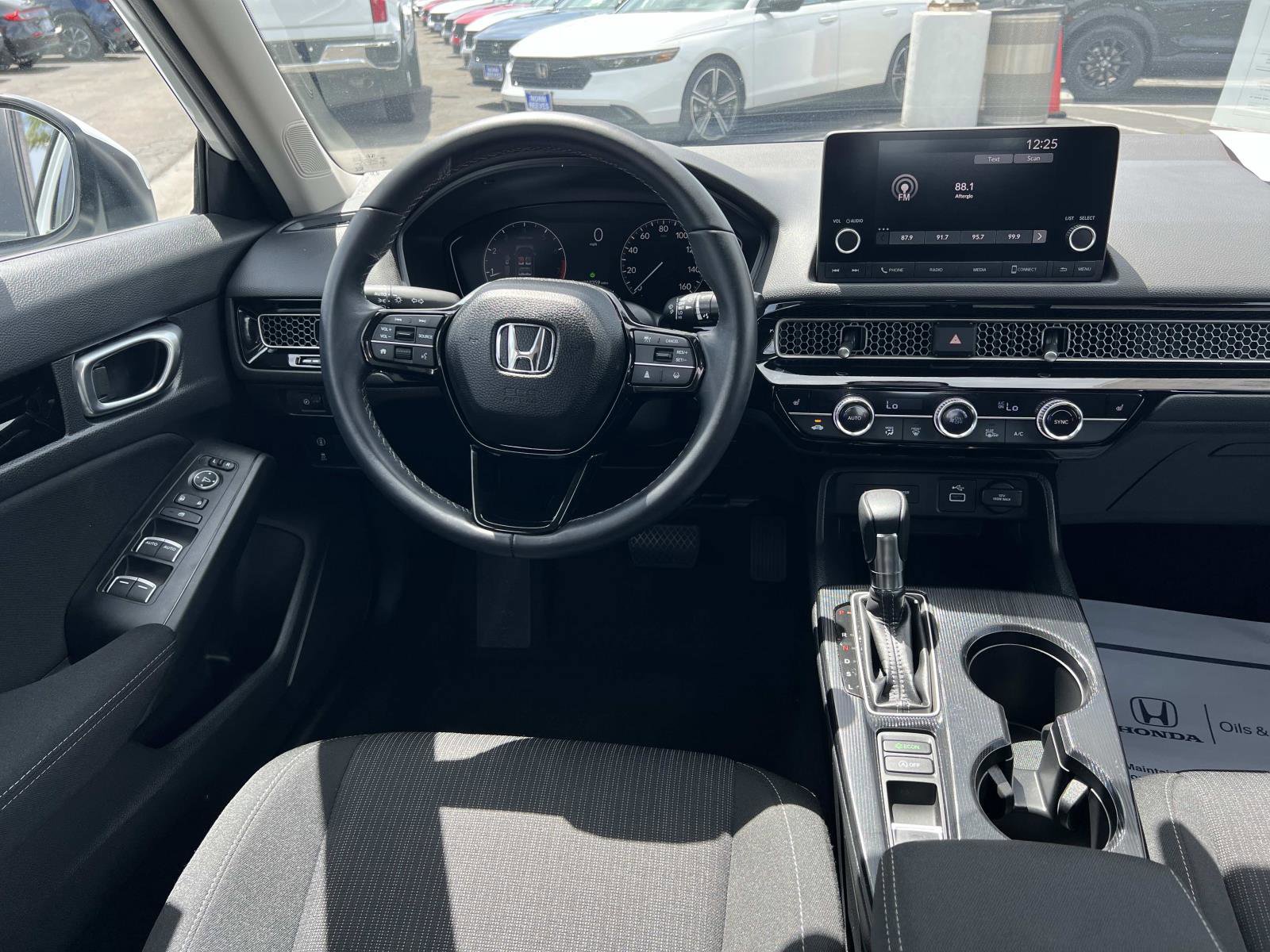 Used 2023 Honda Civic EX image 7