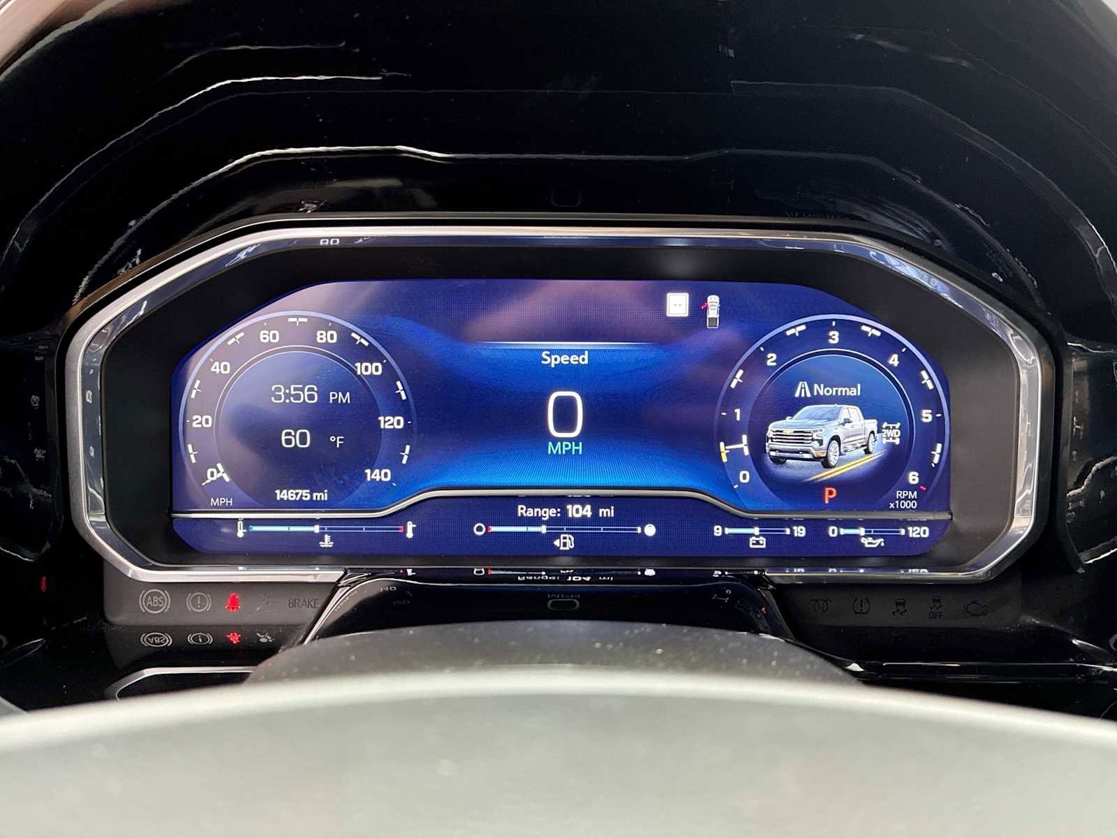 Certified 2022 Chevrolet Silverado 1500 High Country w/ Technology Package image 11