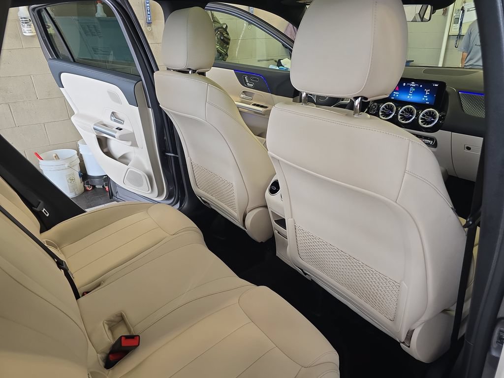Certified 2024 Mercedes-Benz GLA 250 image 12