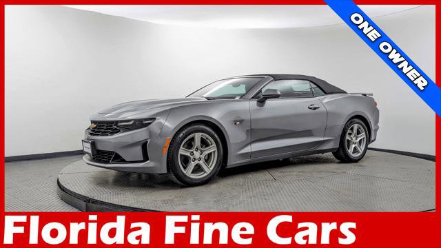 Used 2020 Chevrolet Camaro LT image 1