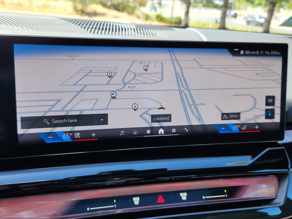 Used 2025 BMW i5 eDrive40i w/ Premium Package RWD image 43