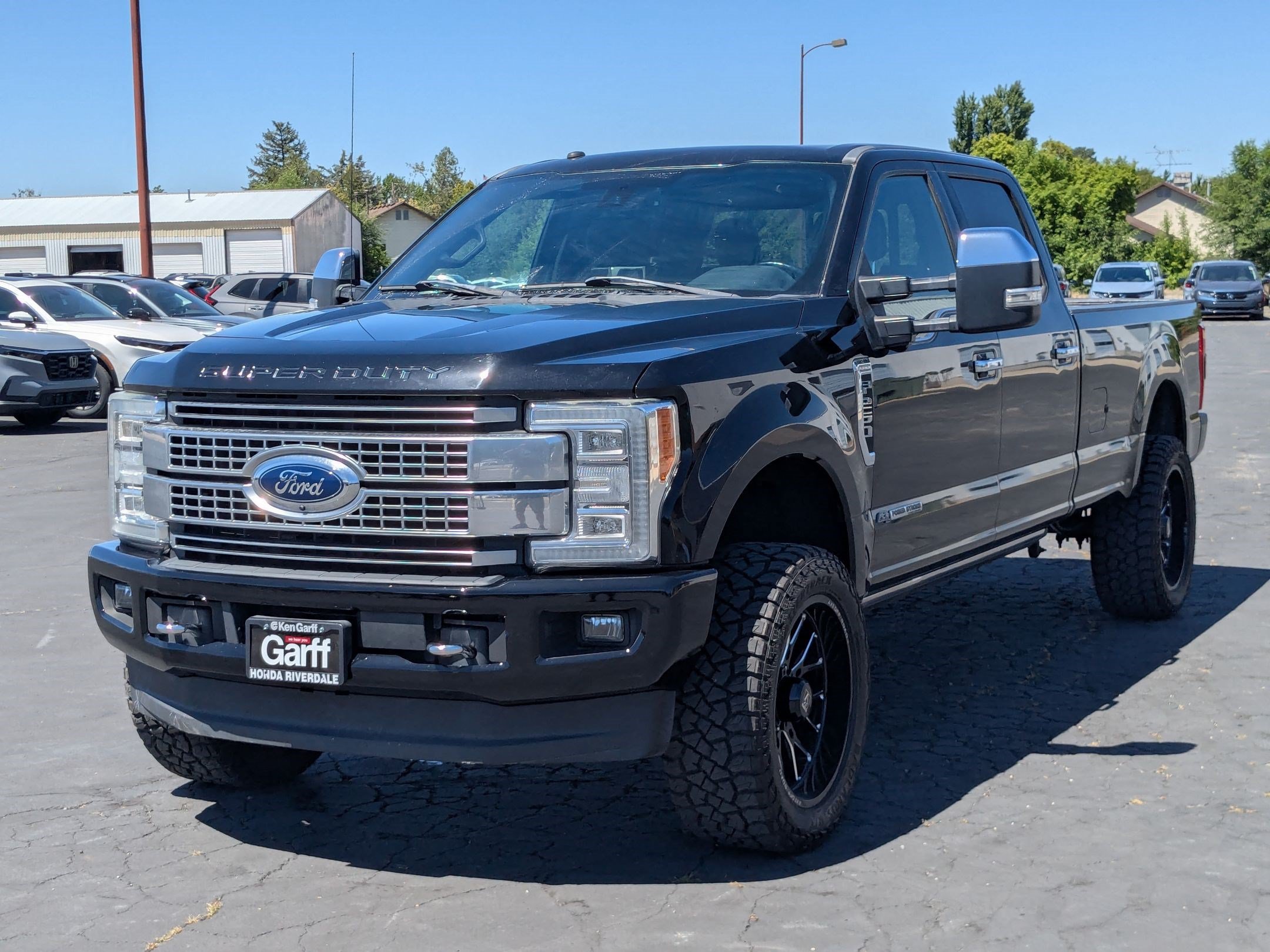 Used 2018 Ford F250 Platinum w/ Platinum Ultimate Package AWD/4WD image 10
