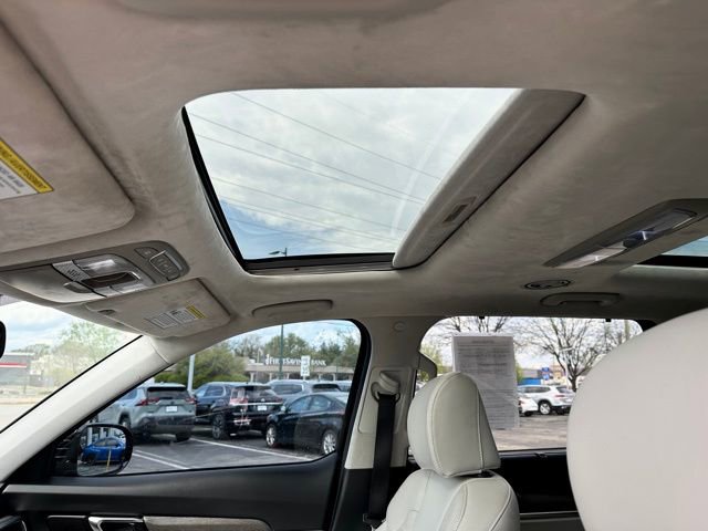 Used 2022 Kia Telluride SX w/ SX Prestige Package AWD/4WD image 16