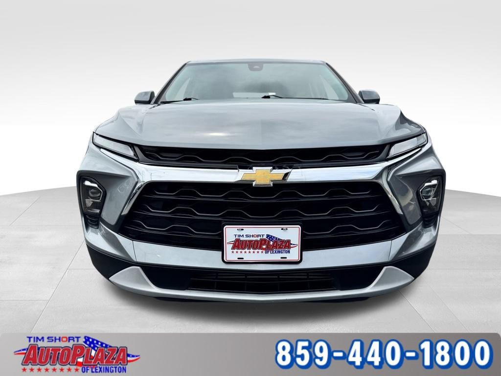 Used 2025 Chevrolet Blazer LT AWD/4WD image 7
