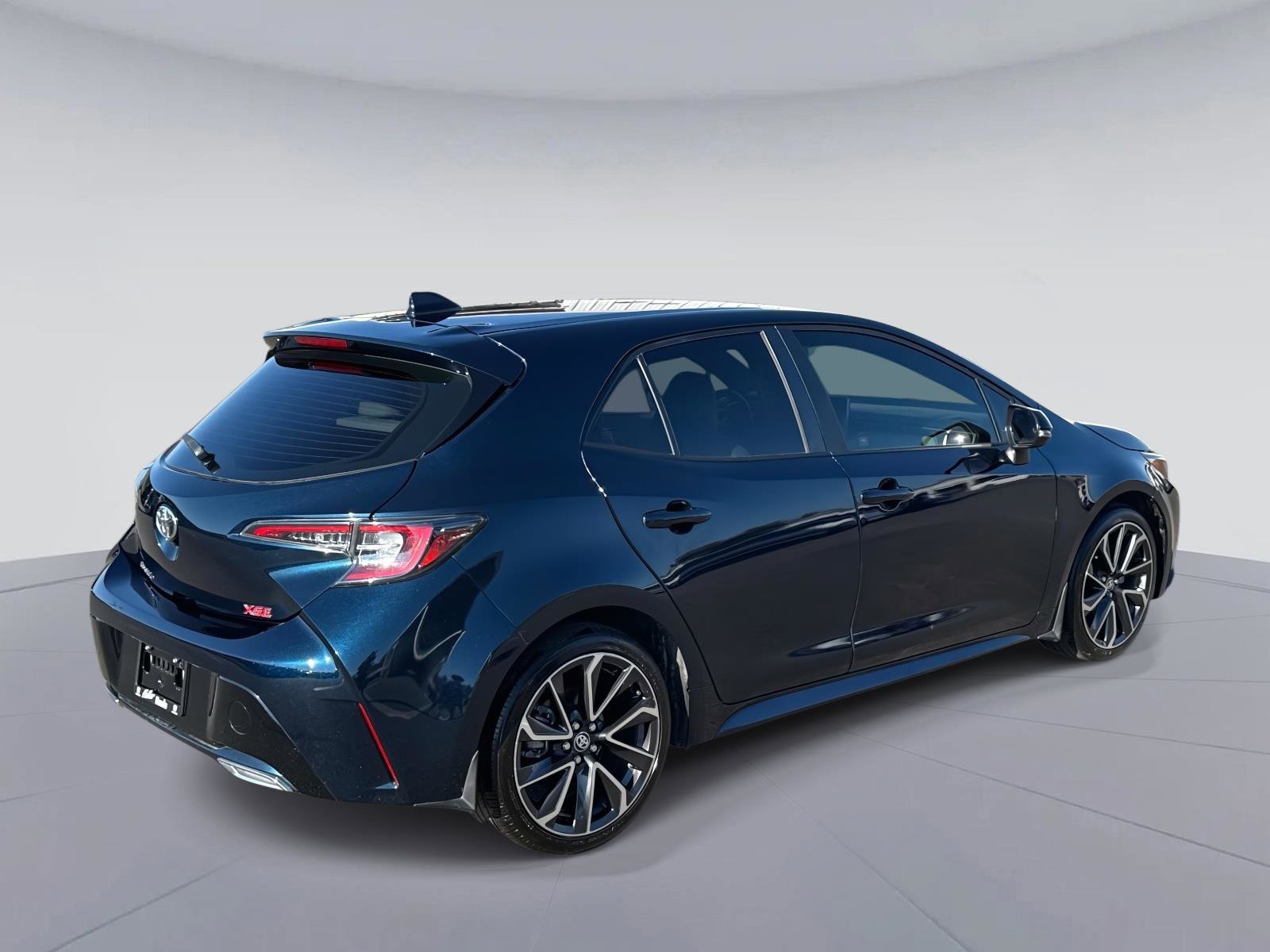 Used 2020 Toyota Corolla XSE image 4