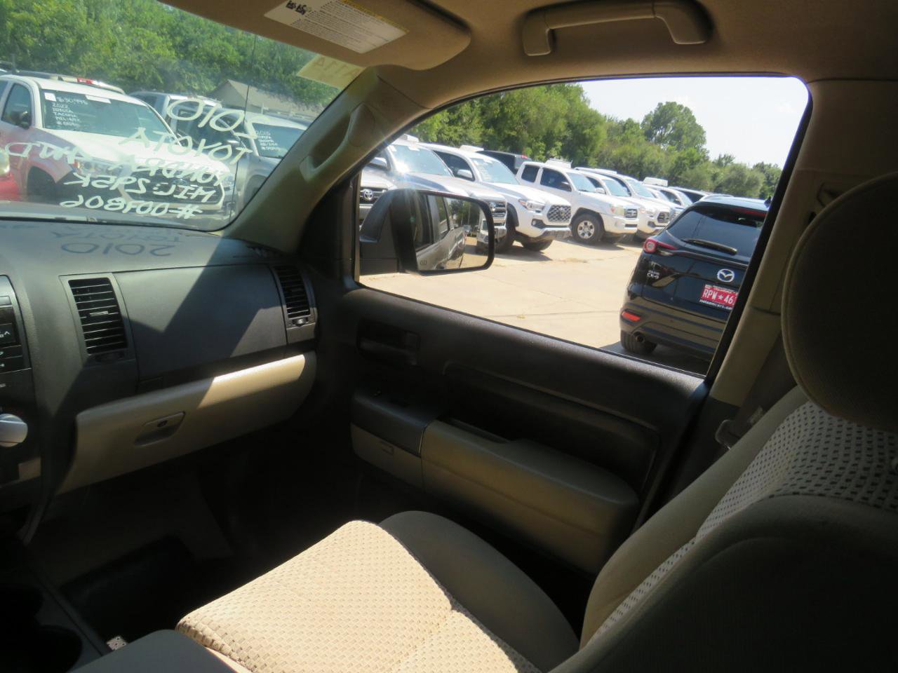 Used 2010 Toyota Tundra 4x4 Double Cab image 16
