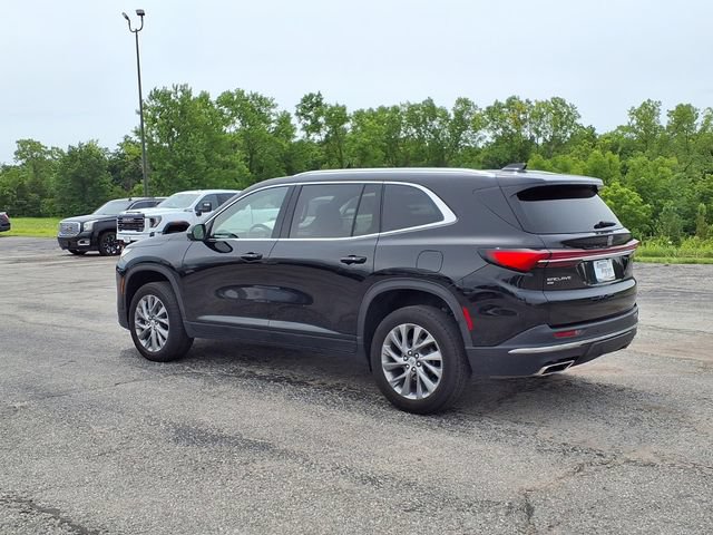 Used 2025 Buick Enclave Preferred AWD/4WD image 39