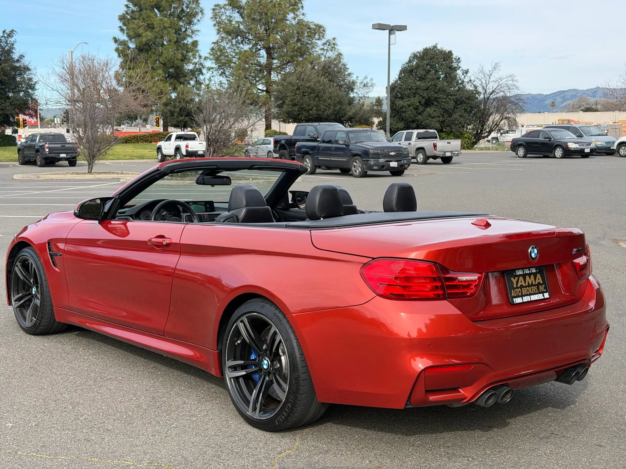Used 2016 BMW M4 Convertible image 4