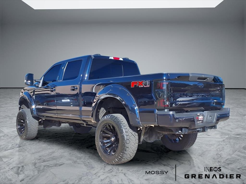 Used 2021 Ford F250 Lariat w/ Lariat Ultimate Package image 2