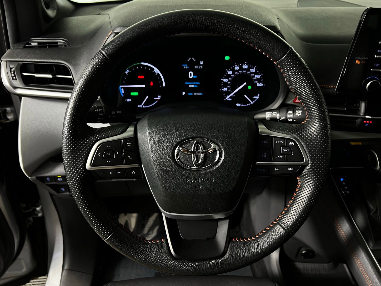 Certified 2024 Toyota Sienna XSE image 15