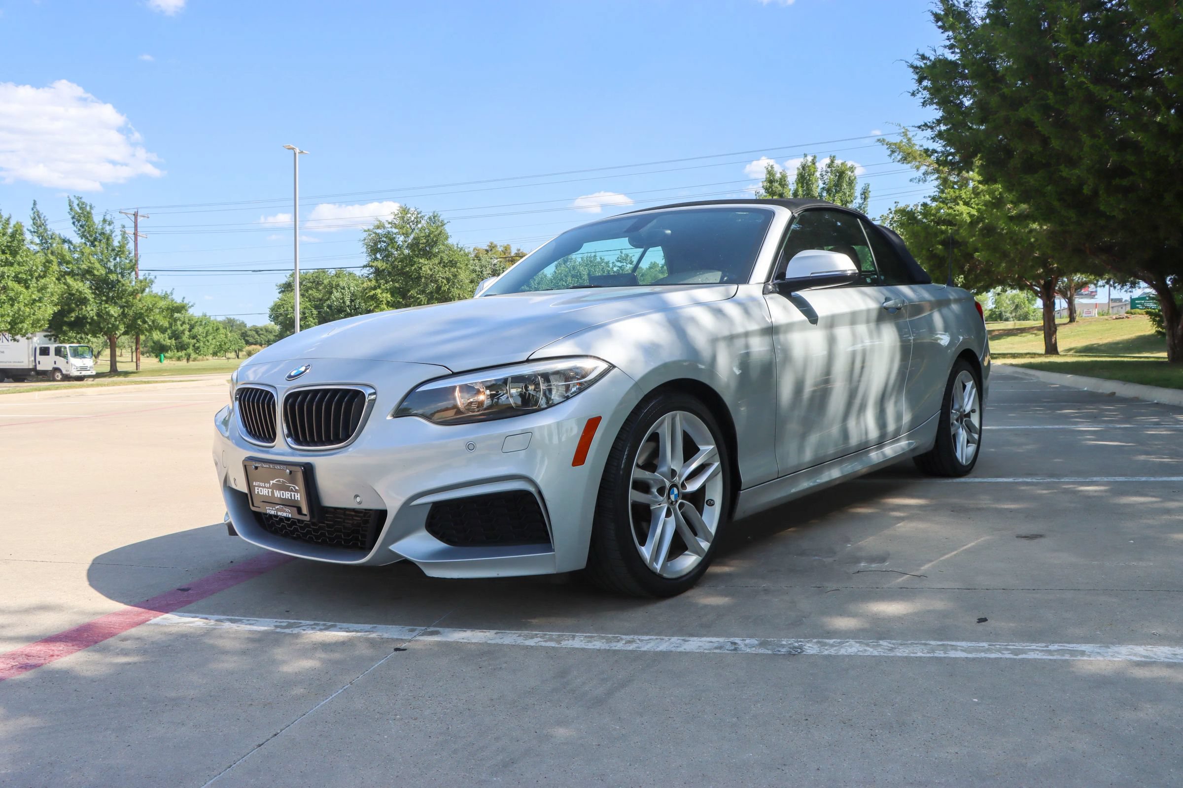 Used 2016 BMW 228i xDrive Convertible w/ M Sport Package AWD/4WD image 11