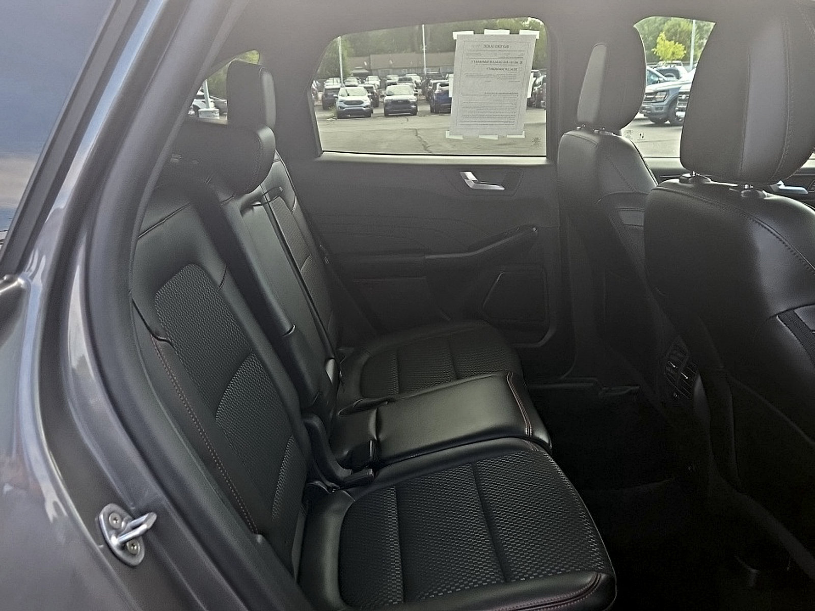 Used 2024 Ford Escape ST-Line w/ Tech Pack #1 AWD/4WD image 22