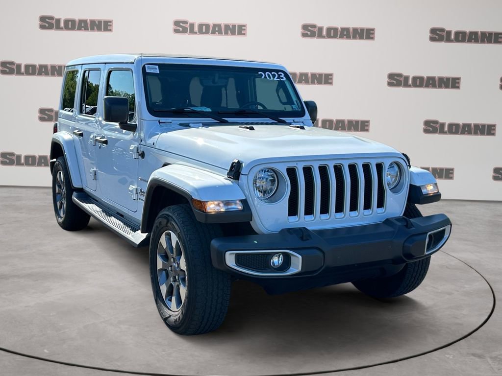 Used 2023 Jeep Wrangler Unlimited Sahara w/ Cold Weather Group AWD/4WD image 7