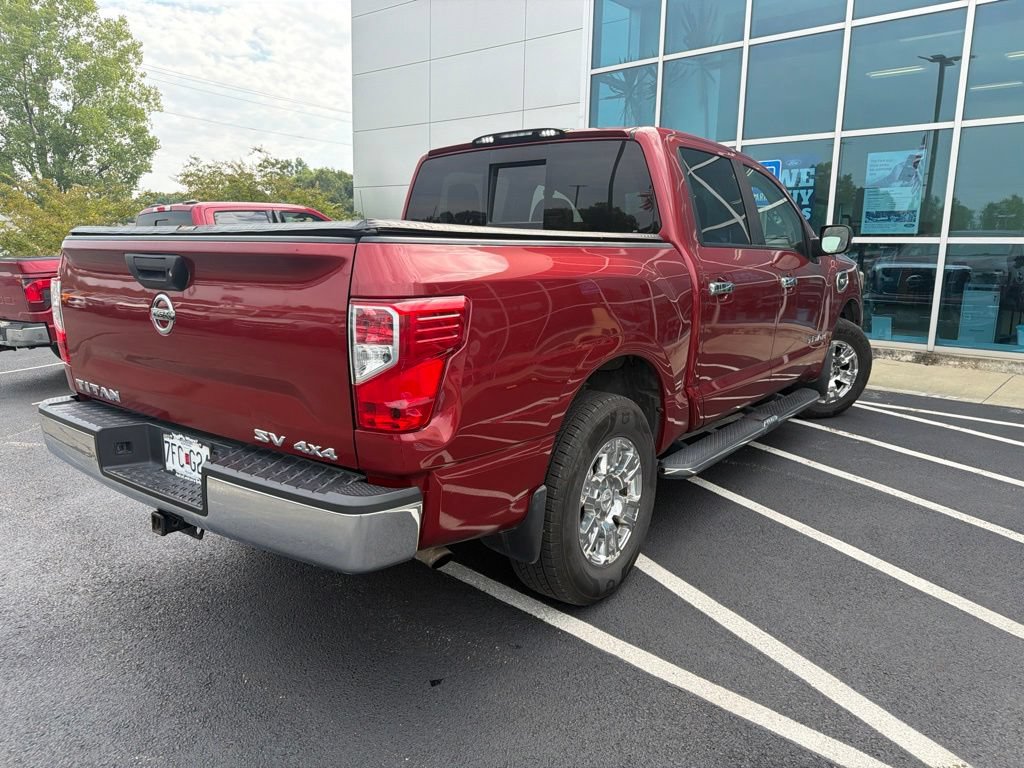 Used 2017 Nissan Titan SV AWD/4WD image 3
