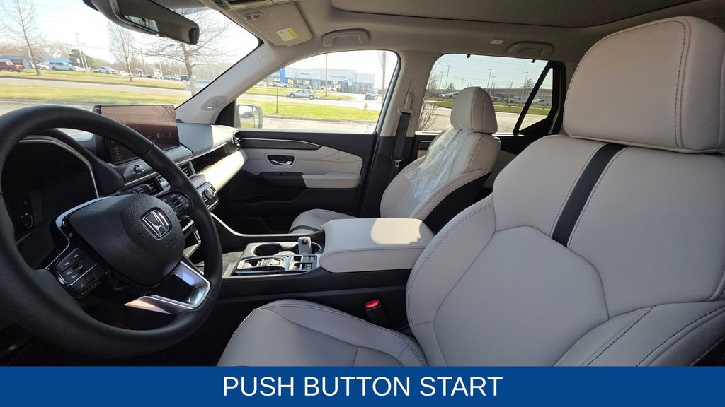 New 2026 Honda Pilot Touring image 12