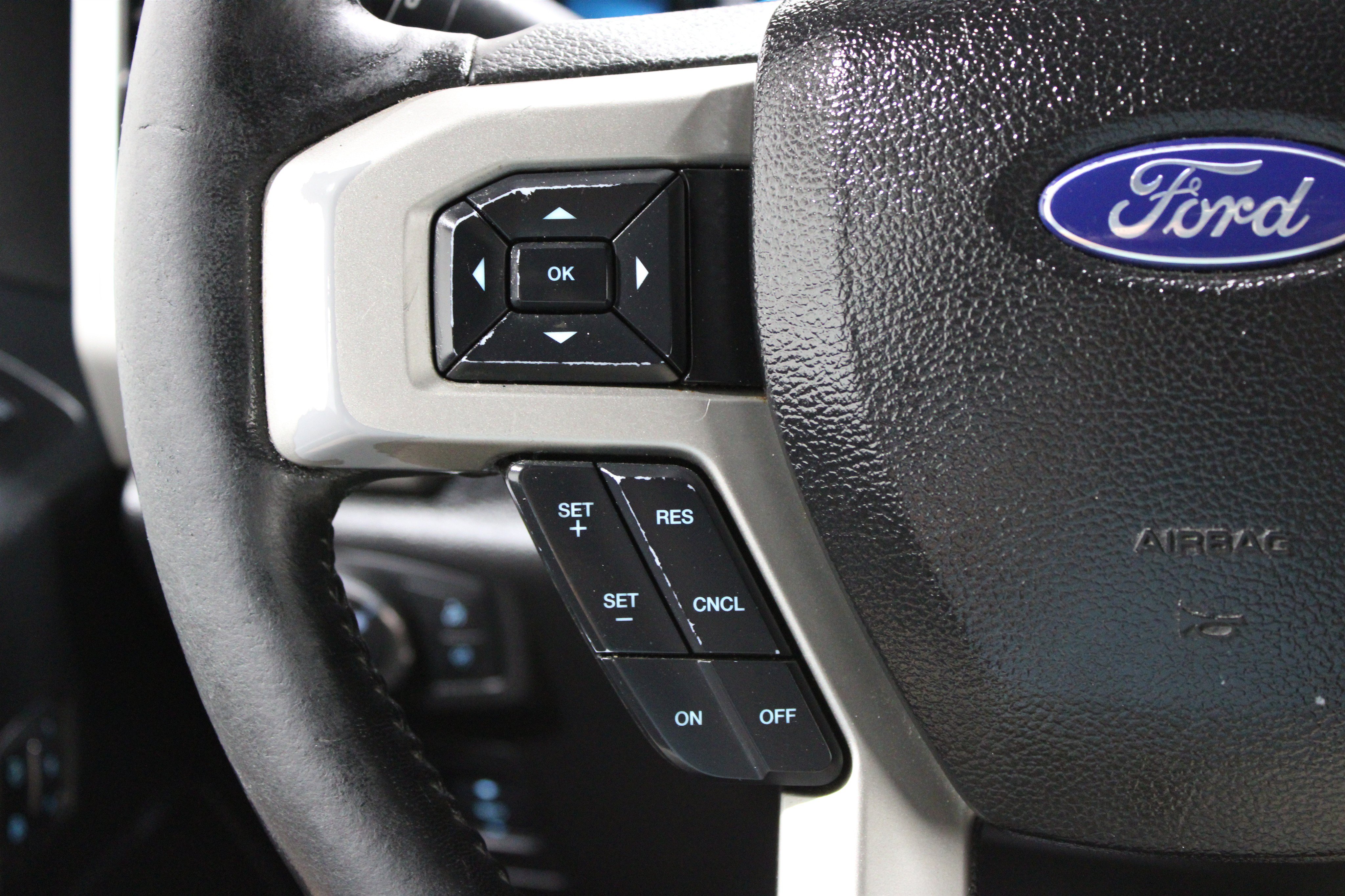 Used 2018 Ford F150 Lariat AWD/4WD image 11