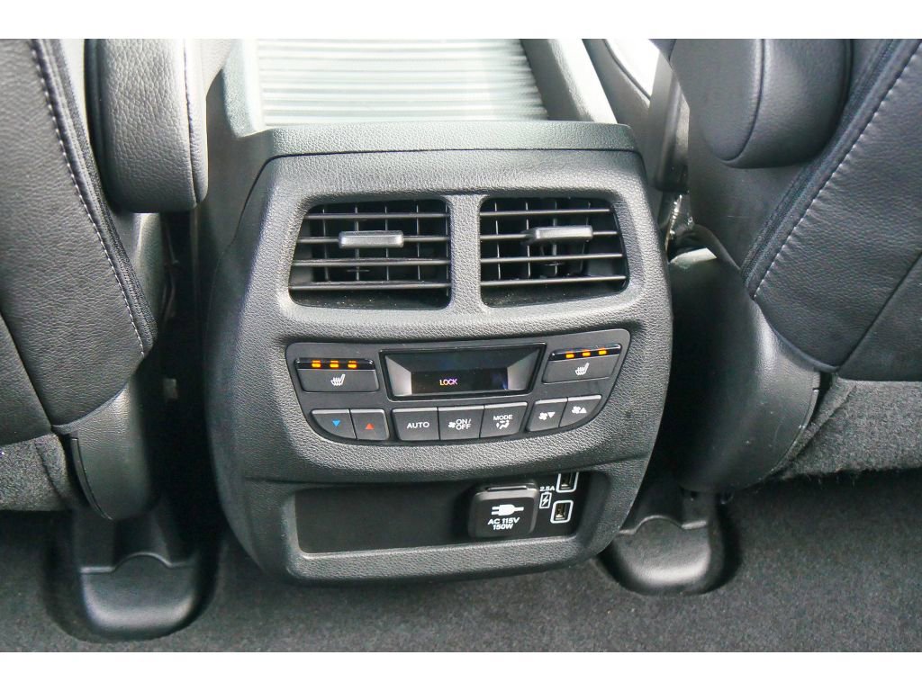 Used 2023 Honda Passport Elite image 19