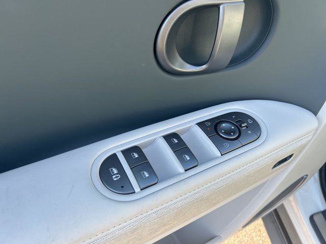 New 2026 Hyundai Ioniq 5 Limited image 13