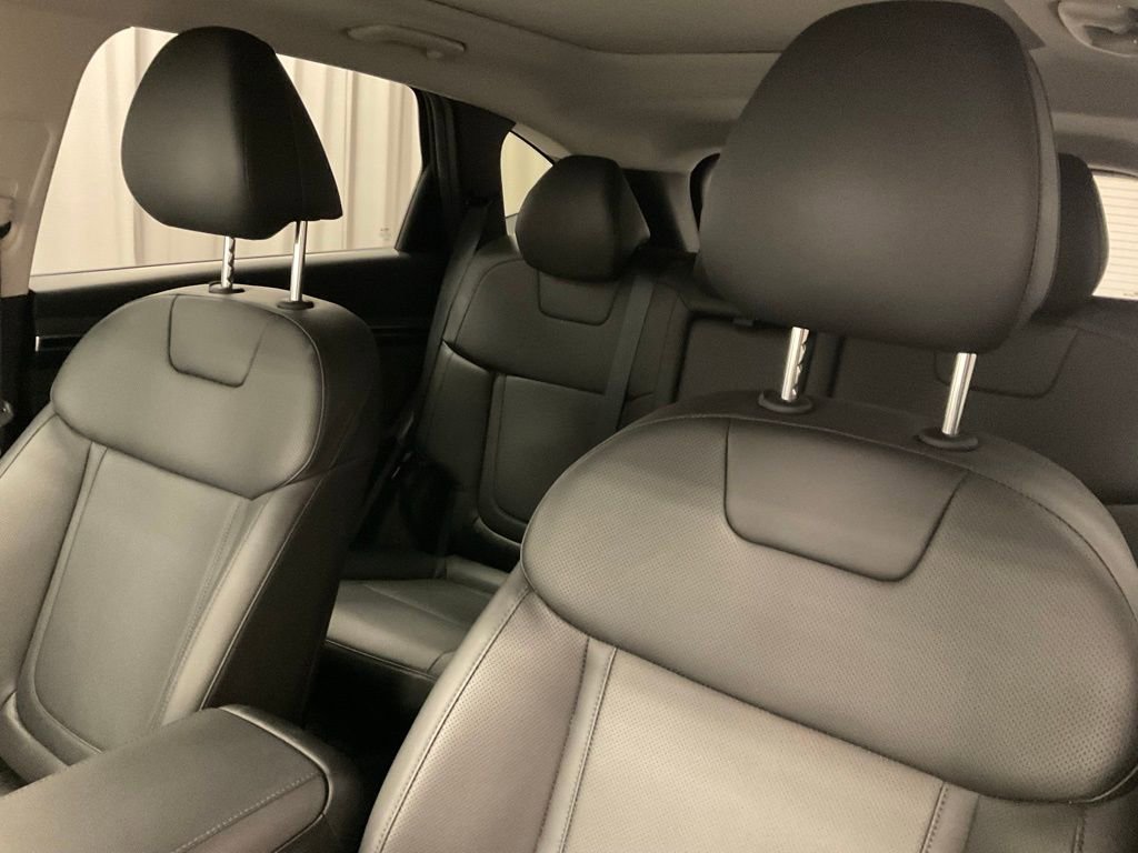 Used 2023 Hyundai Tucson SEL w/ Cargo Package image 10