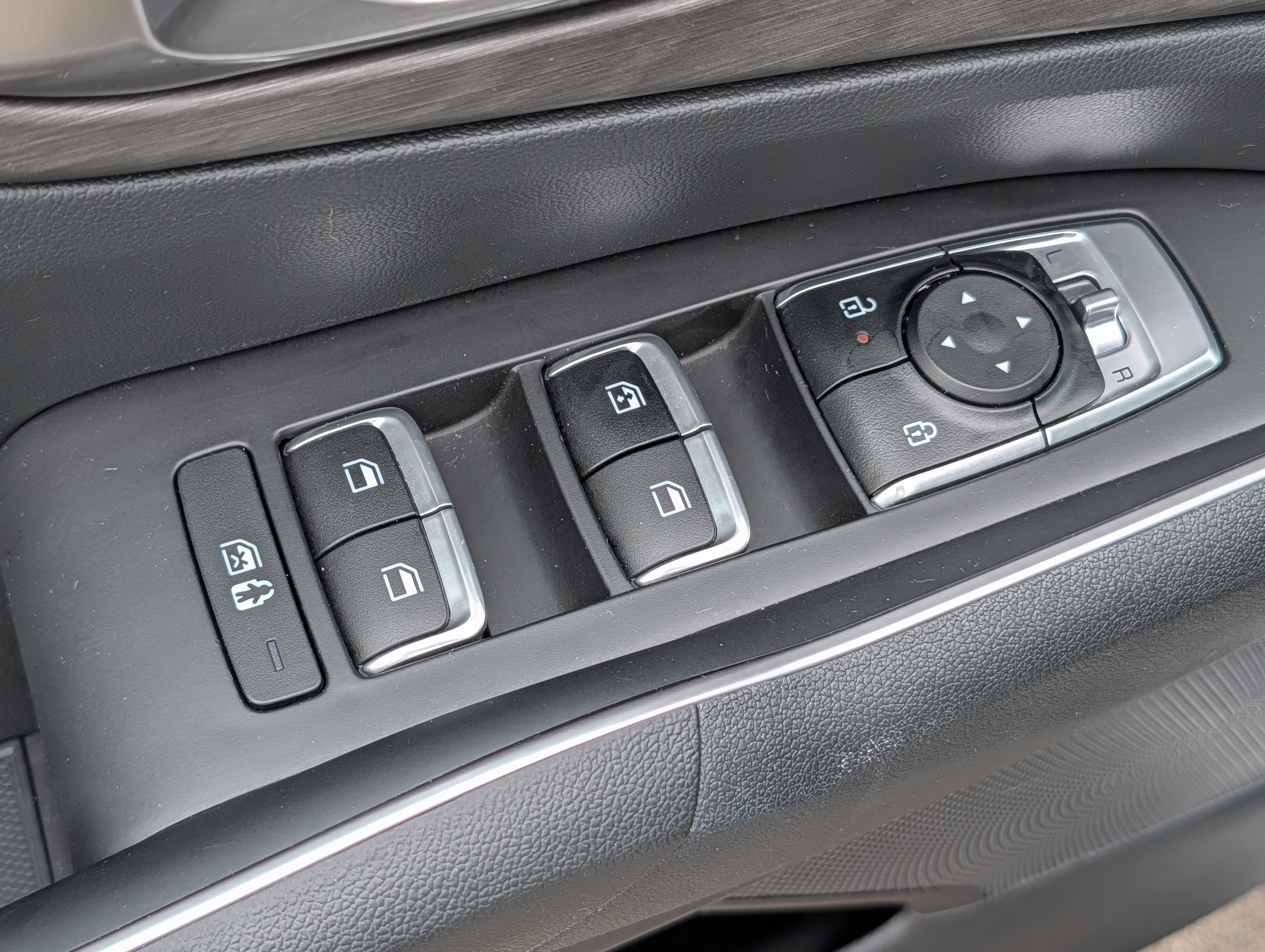 Used 2024 Kia Sorento X-Line EX AWD/4WD image 19