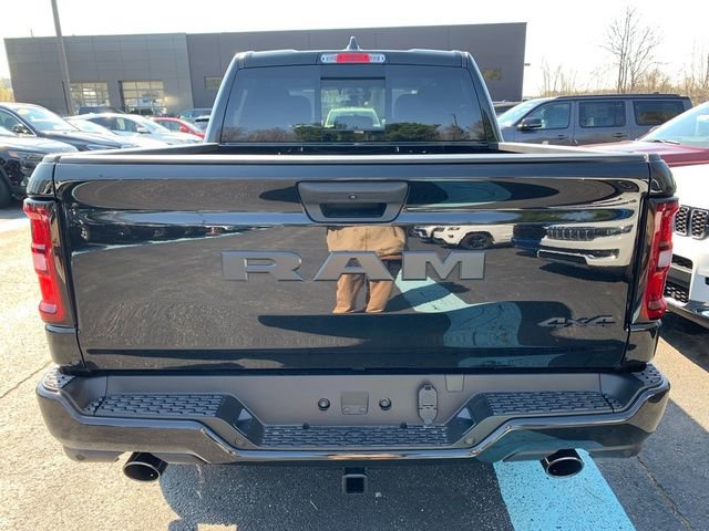 New 2026 RAM 1500 Express AWD/4WD image 4