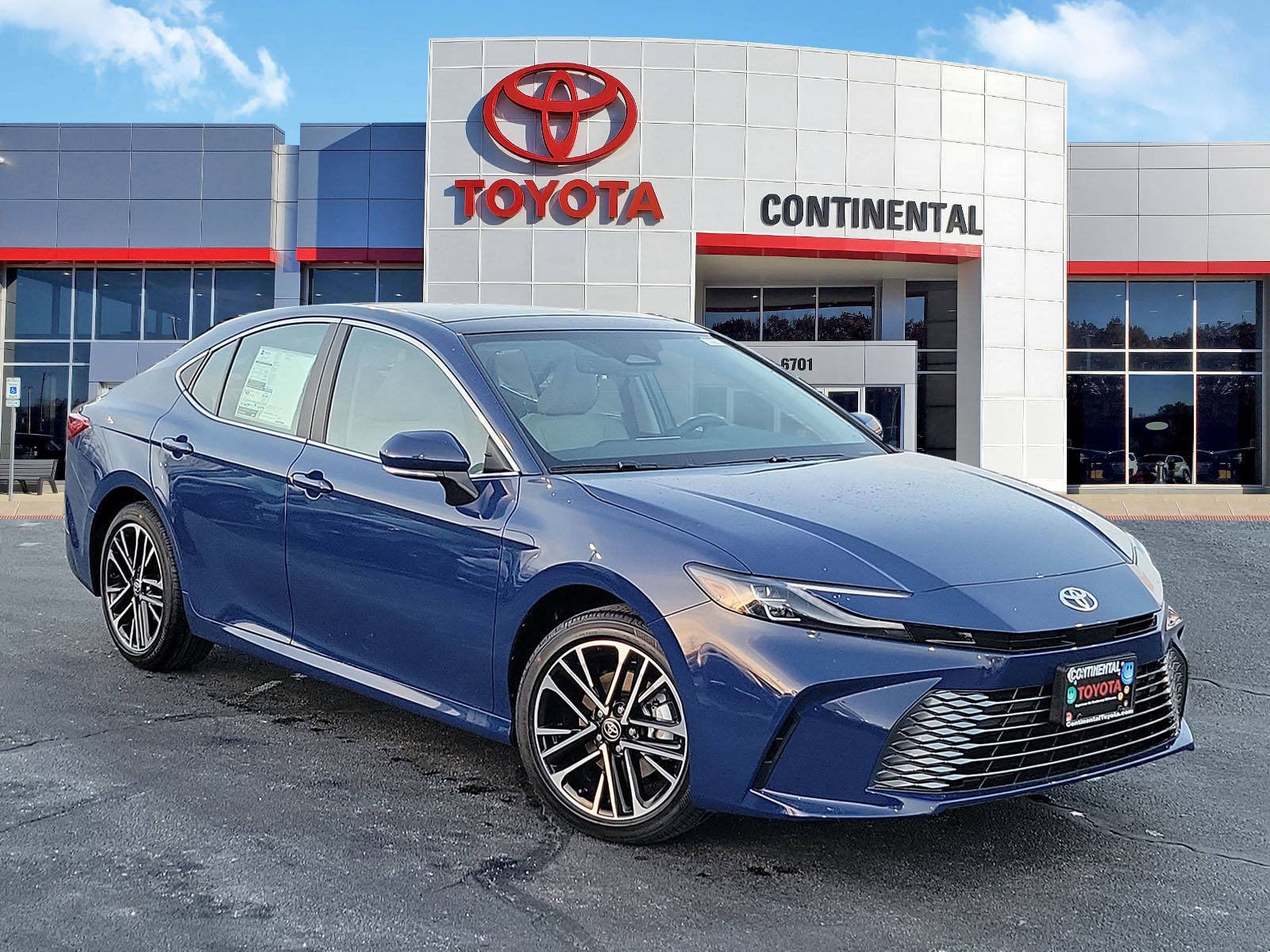 New 2026 Toyota Camry XLE image 2