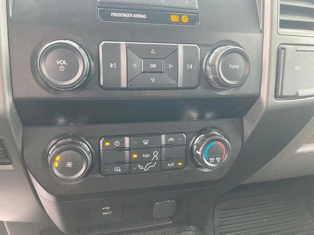 Used 2019 Ford F550 4x4 Regular Cab Super Duty image 28