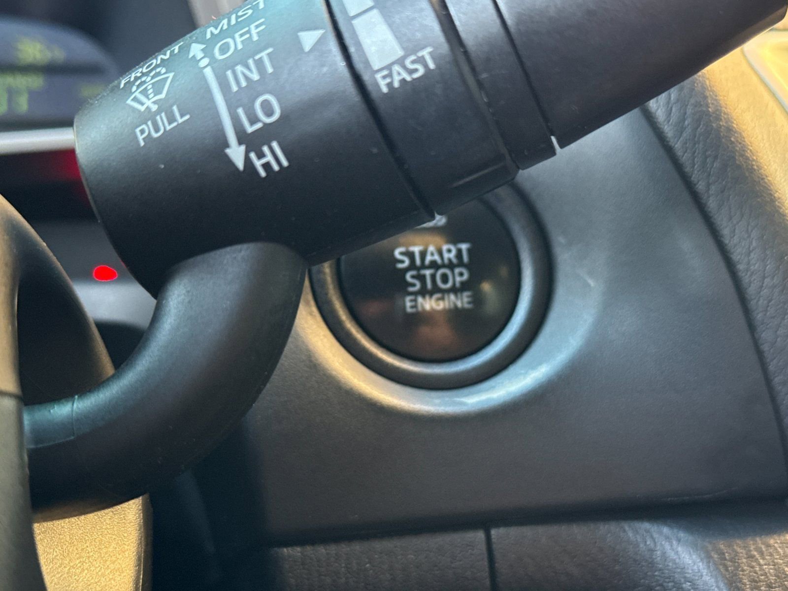 Used 2015 MAZDA MAZDA3 i Sport image 21