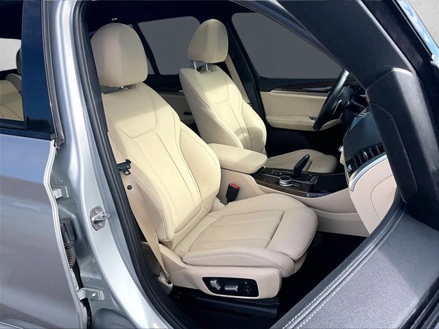 Used 2020 BMW X3 M40i w/ Premium Package image 9